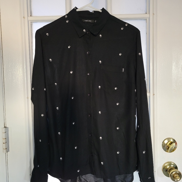 Obey Button-Up - Picture 4 of 8